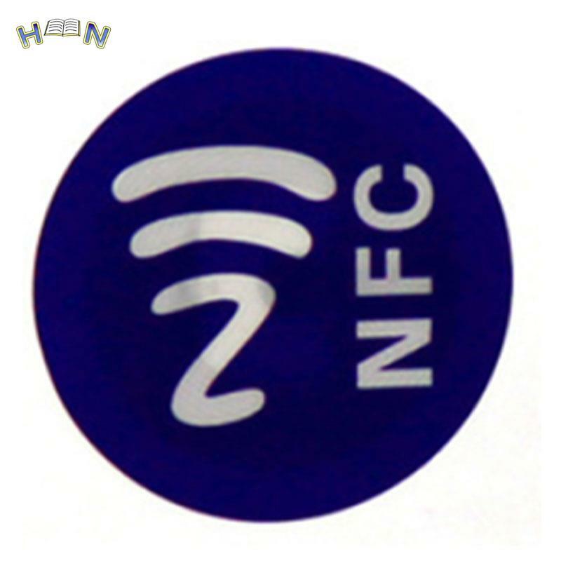 1 buah Label tahan air bahan PET stiker NFC Smart Ntag213 tag untuk semua ponsel warna acak kirim