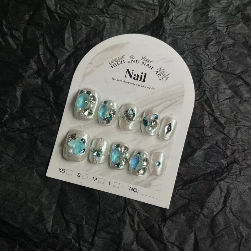 10pcs Handmade Short Luxury Press On Nails Blue Diamond Flash Explosive False Nails Full Cover  Wearable Nail Tips Art