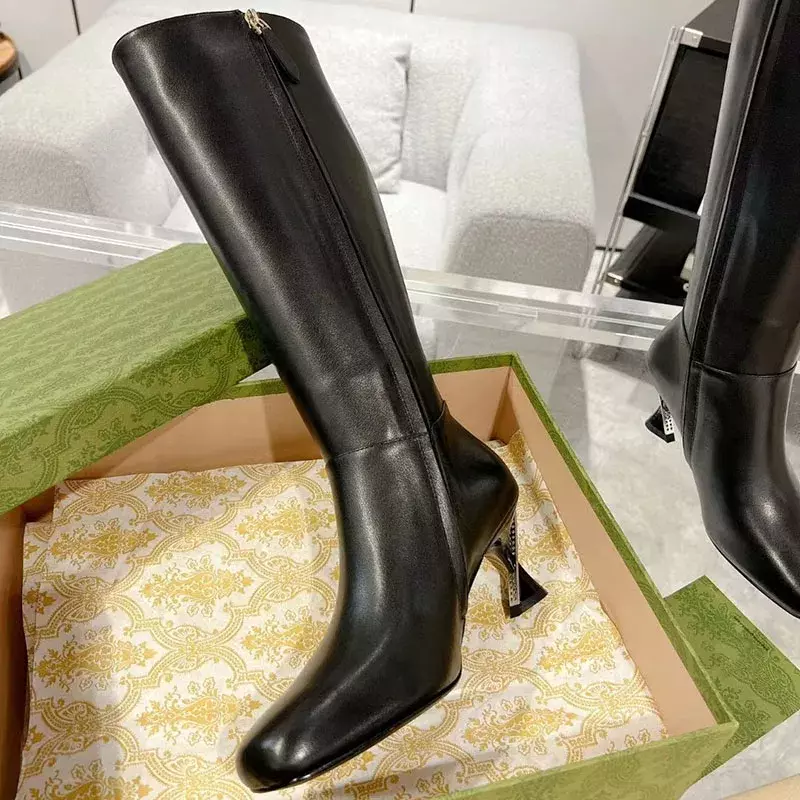 Botas de piel auténtica con cremallera para mujer, zapatos de tacón alto, cálidos y largos, color negro, para otoño e invierno, novedad de 2023