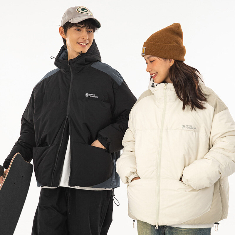 Jaket pasangan Musim Dingin, mantel desain menyambung warna kontras kasmir 90, jaket layanan roti tebal bertudung merek trendi untuk pasangan Musim Dingin