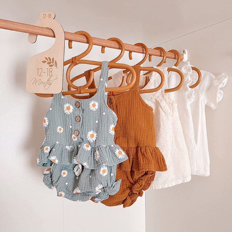 7ชิ้น/เซ็ตแรกเกิด24เดือนตู้เสื้อผ้าไม้เนอสเซอรี่จัดเก็บเสื้อผ้าทารกตู้เสื้อผ้า Divider ป้าย0-7ปี