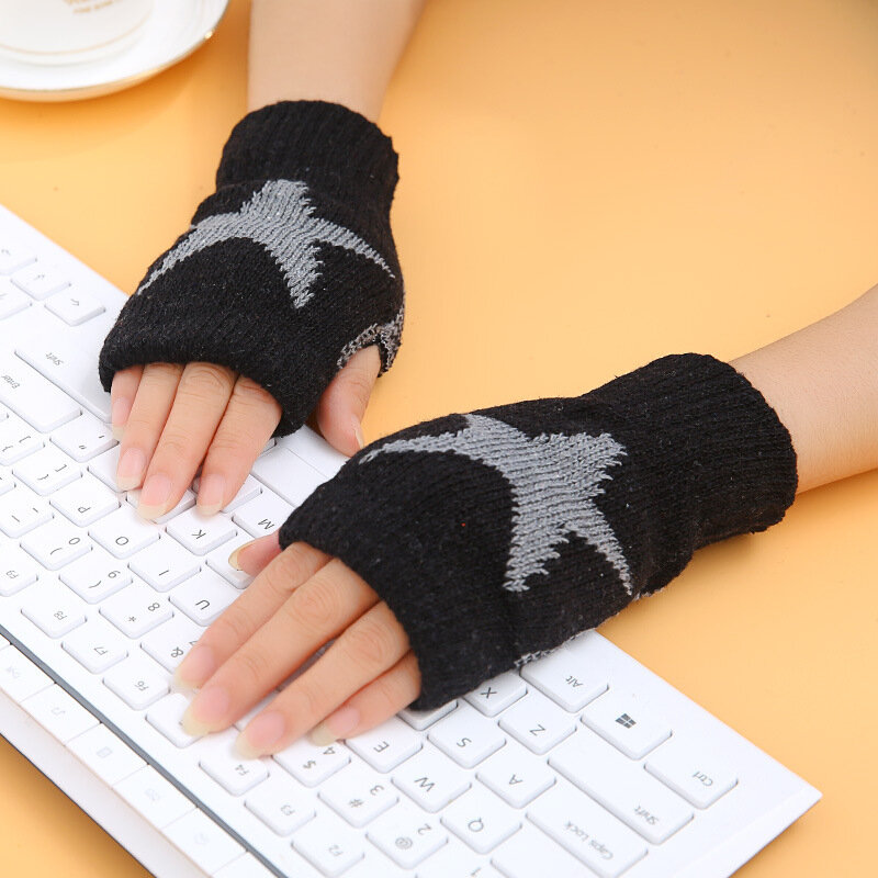 Winter Warm Gloves Women Keep Half Finger Fingerless Gloves Star Printed Women Cute Wrist Hand Warmer Knitted Gloves