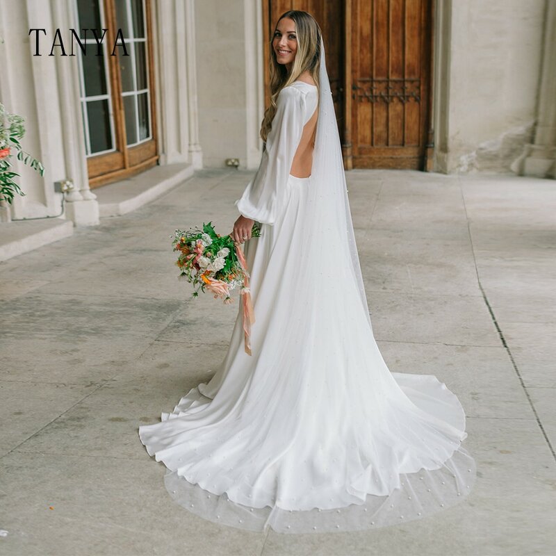 Женское атласное свадебное платье с длинным рукавом, V-образным вырезом и открытой спиной