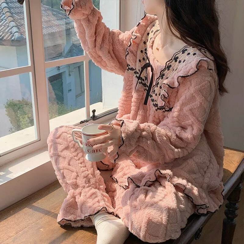 2024 Nieuwe Mode Herfst Winter Nachtkleding Koraal Fluwelen Pyjama Set Vrouwen Pad Loungewear Lieve Meisjes Flanellen Homewear Pak