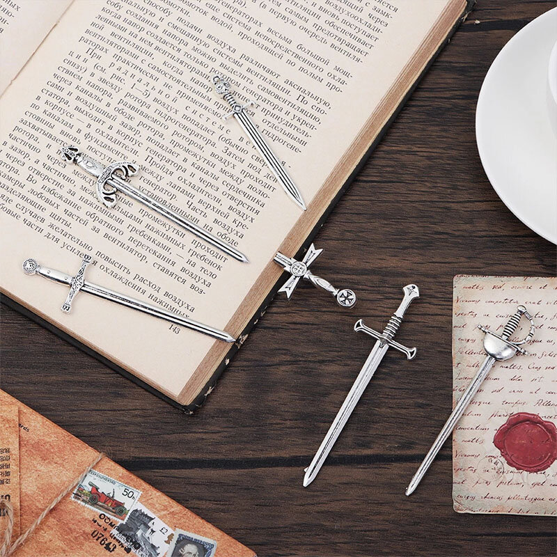 6 szt. Antyczny zestaw noży mieczy do zakładek Retro Charms znaki metalowa do książek czytające książki klipy markery zapasy rzemieślnicze DIY biżuteria