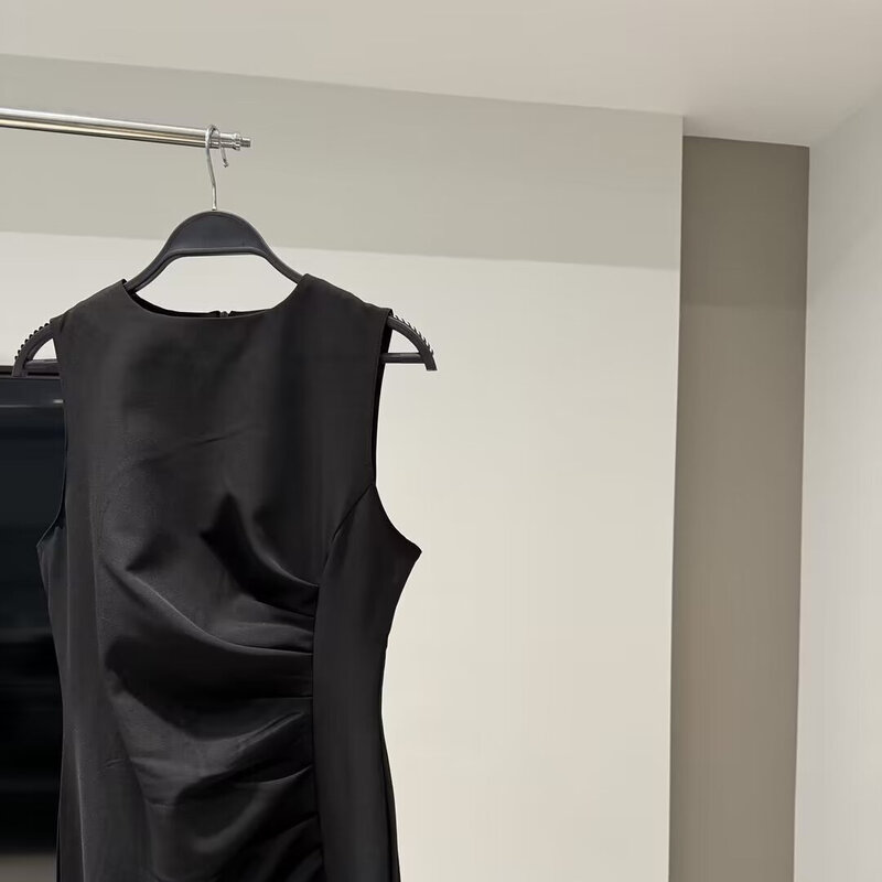New Style Slim Fit Folded Decorative Short Dress
