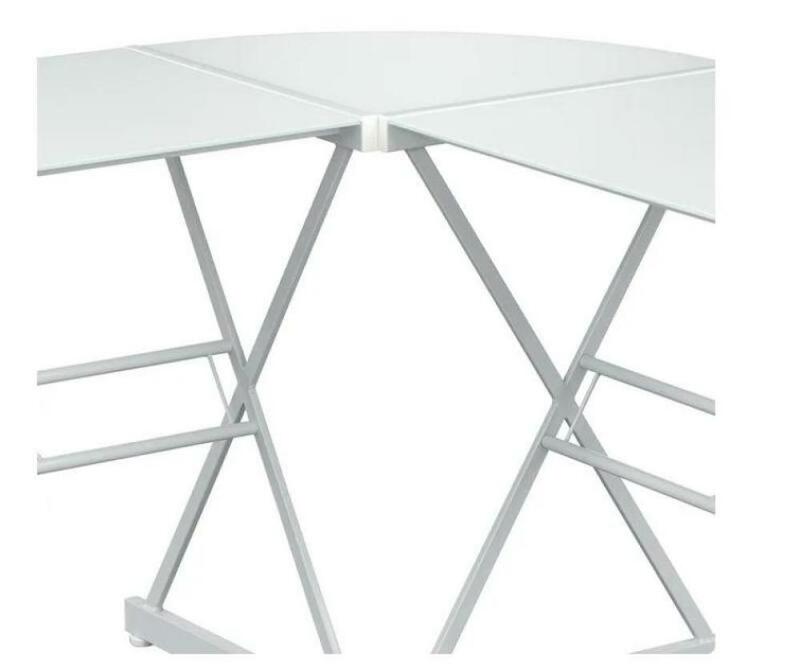 Meja Komputer dewasa bentuk L dengan bingkai logam & atasan kaca buram putih, 29 "tinggi, putih