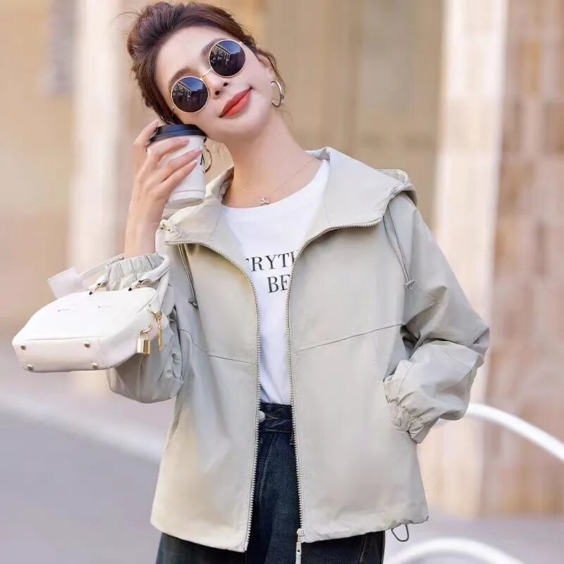 2024 giacca da lavoro con cappuccio femminile all'inizio della primavera moda donna per il tempo libero top cappotto coreano donna tinta unita capispalla corta