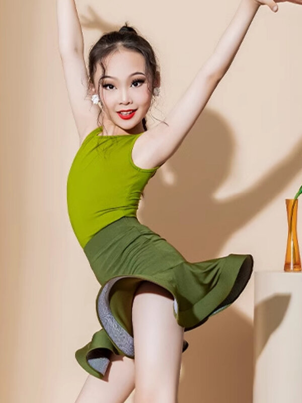 ชุดนักเต้นแบบละตินเด็กผู้หญิงเด็กน้อยสีเขียวกระโปรงขนาดใหญ่ชุดฝึกซ้อมแบบเปิดหลังชุดนักสู้มืออาชีพ