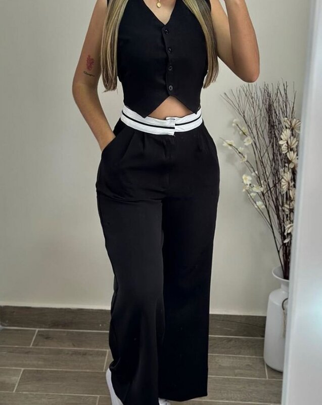 New Two-Piece 2024 Summer Casual Sexy Elegant V-Neck Twist Button Tank Top and Pocket Design Pants Set Women's Set
