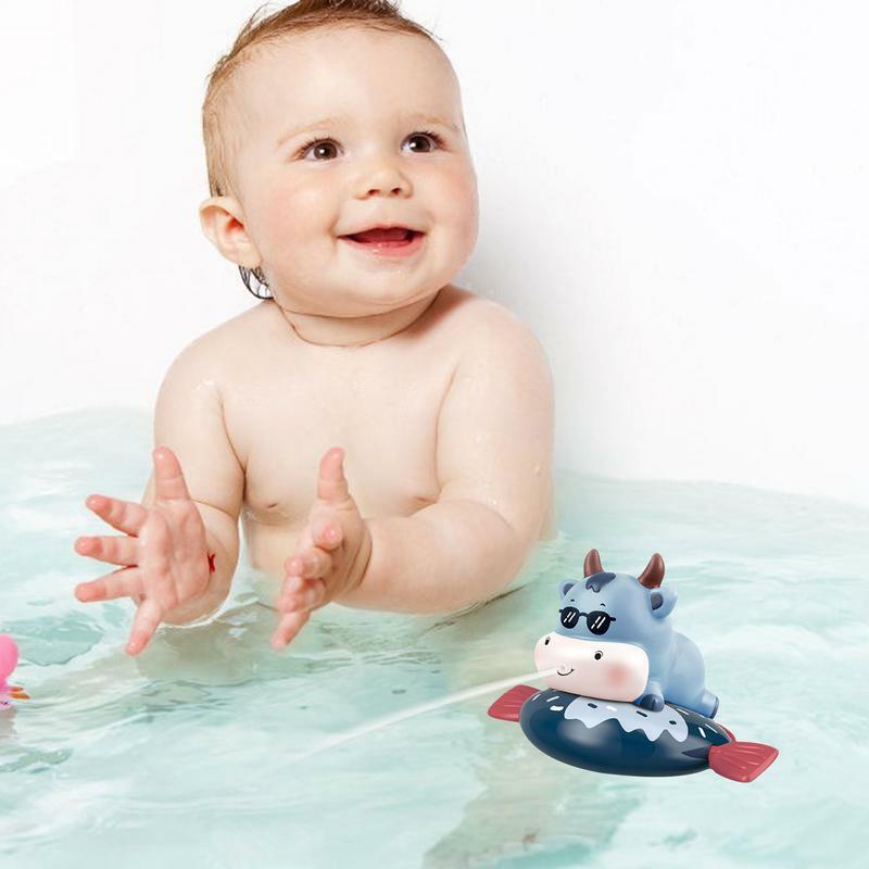 Brinquedos de banho para criança, banheira de banho espirrando, brinquedo de vaca bonito wind-up, brincadeiras de água, brinquedos de piscina para meninos