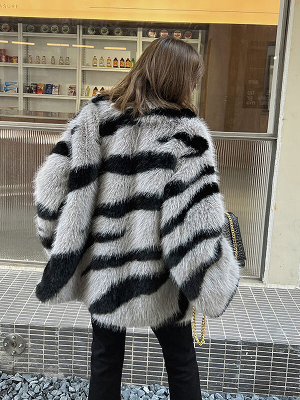 ZADORIN Winter Coats for Women 2024 Luxury Zebra Striped Fluffy Fox Fur Faux Coat Women Lapel Mid Long Oversized Faux Fur Jacket