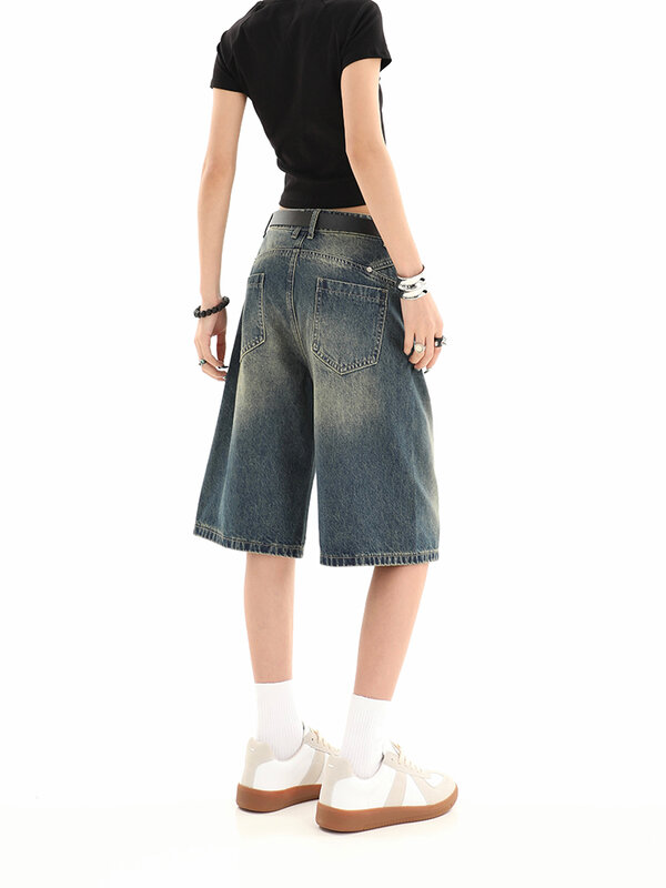 Celana pendek DENIM ย้อนยุคสำหรับผู้หญิง2024ฤดูร้อนกางเกงเอวสูงห้าส่วนกางเกงขายาวหลวมครึ่งเส้นแฟชั่นลำลอง