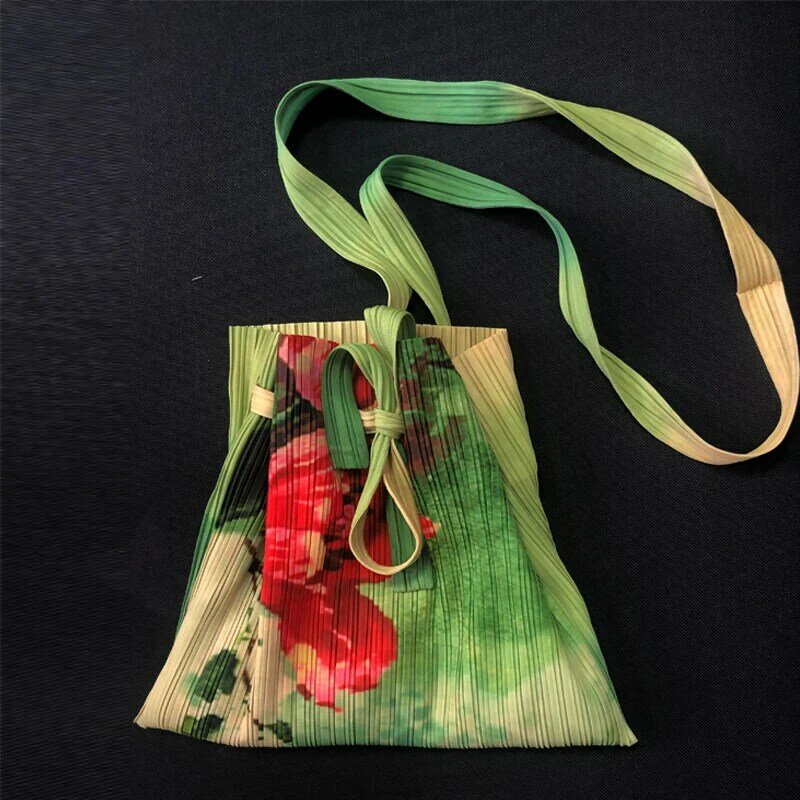 Miyake กระเป๋าถือพาดลำตัวนักออกแบบแบบดั้งเดิมพับได้ดีไซน์เฉพาะกระเป๋าสะพายไหล่พิมพ์ลาย