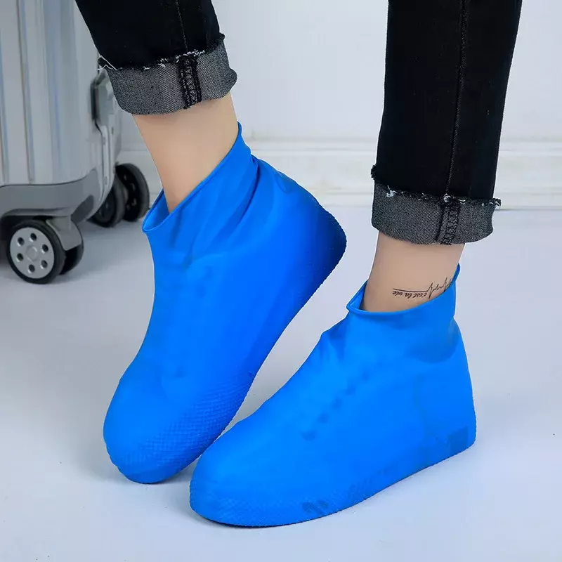 Pokrowiec przeciwdeszczowy na buty wodoodporny gumowy antypoślizgowy Rainny Boot Overshoes płaszcz przeciwdeszczowy wielokrotnego użytku wkładki silikonowe buty do podróży