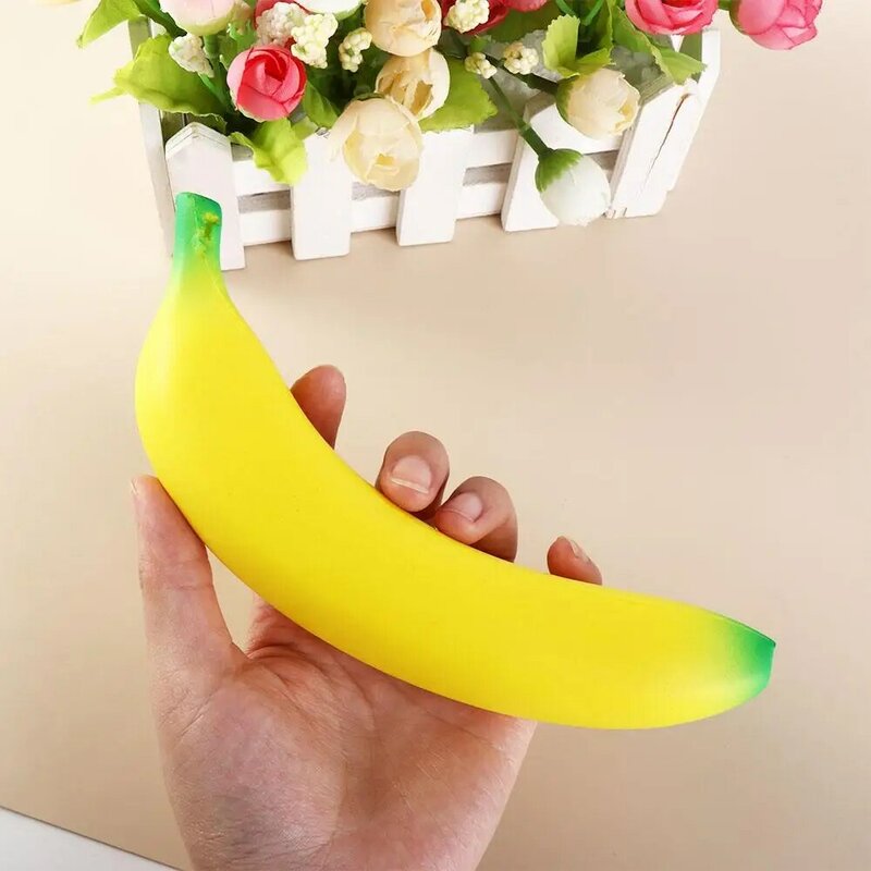 Juguete para apretar frutas para niños, simulación de plátano, color amarillo y verde