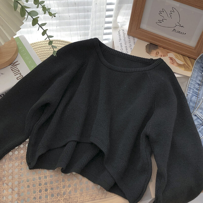 2023 jesienno-zimowy nieregularny okrągły dekolt z długim rękawem dzianina damska koreańska wersja wąska krótka pulower wydłużony sweter