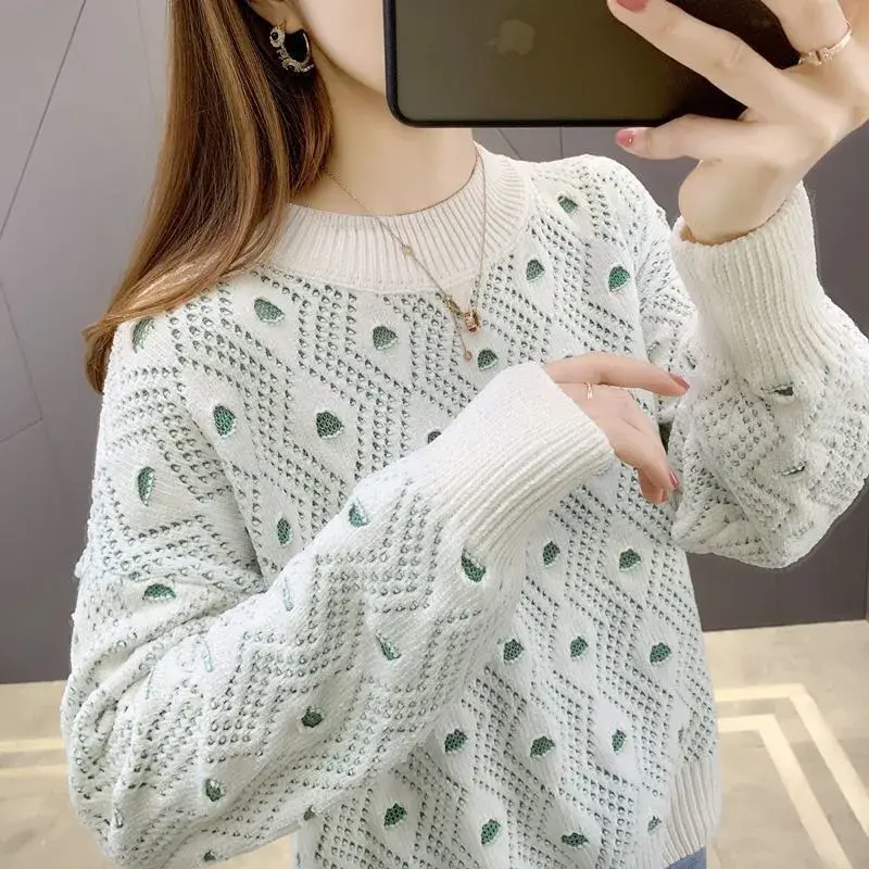 Mode neue Damen pullover lose Rundhals ausschnitt bestickt Hohl strick pullover japanischen Stil Pullover Pendler All-Match-Top