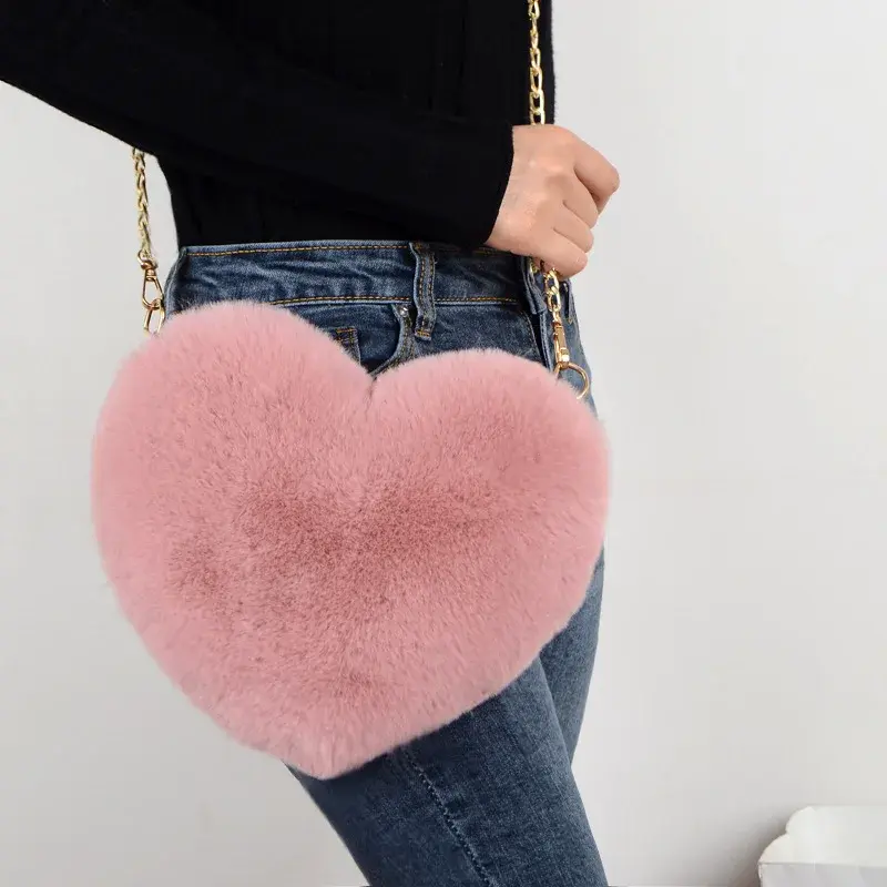 Wallet Purse Plush Chain Bag Heart Shaped Handbags Cute Faux Fur Crossbody Bags