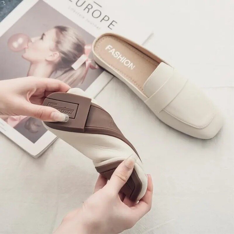 2024 New Summer Baotou Slippers Wearing Fashionable Flat Bottom Soft Leather Outgoing Slippers for Women