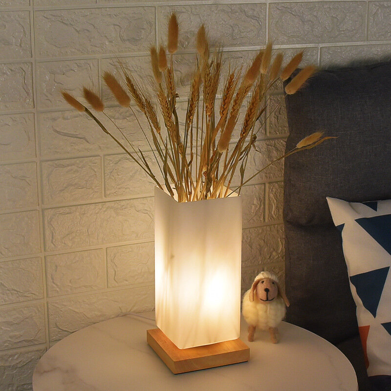 Table Lamp Bedroom Decor Nordic Simple Modern Creative Personality Warm Light Romantic Small Night Light Flower Bedside Lamp