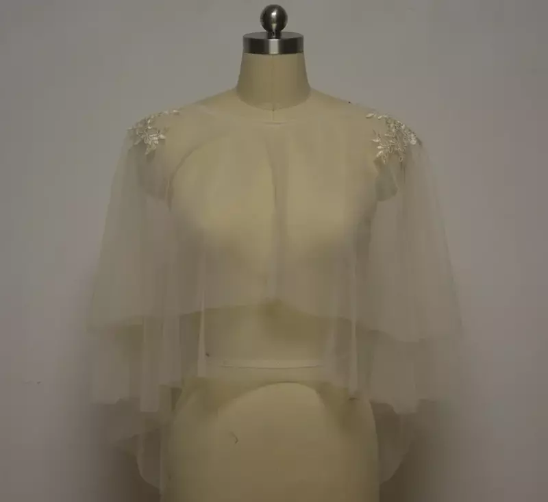 Biały koronkowy szal kobiety moda Bridal topy damskie Wrap wesele szale peleryna wzruszając ramionami akcesoria ślubne bolerko ślubne