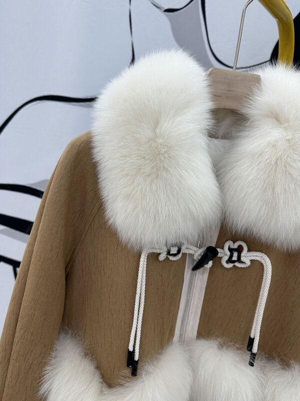 Manteau court à revers en fourrure, version ample, épissage, design à simple boutonnage, chaud et confortable, hiver 2023, nouveau, 1208