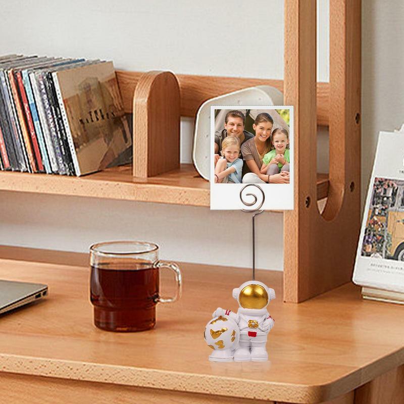 Desk Photo Holder Desktop Stand Golden Astronaut Photo Clips Resin Creative Memo & Photo Clips Mini Cute Card Holders For Theme