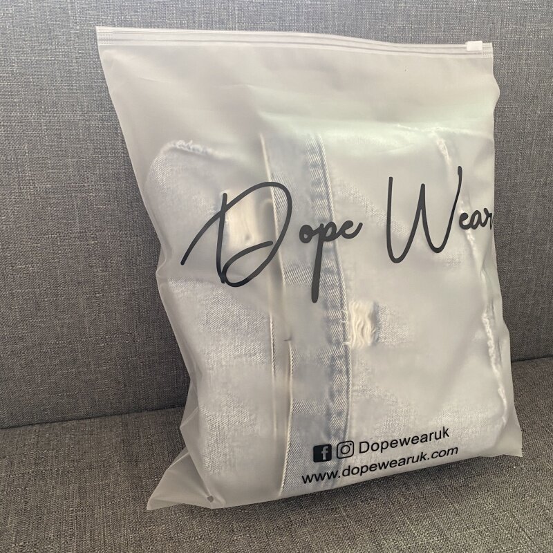 Prodotti personalizzati sacchetti con cerniera in Pp smerigliato in pvc sacchetti con chiusura lampo sacchetti di spedizione per abbigliamento