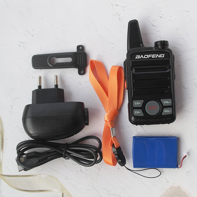 Baofeng mini walkie talkie BF-T99 dual ptt 20 kanal 1500mah lin-ion batterie uhf 400-470mhz ham amateur radio bf t99 intercom