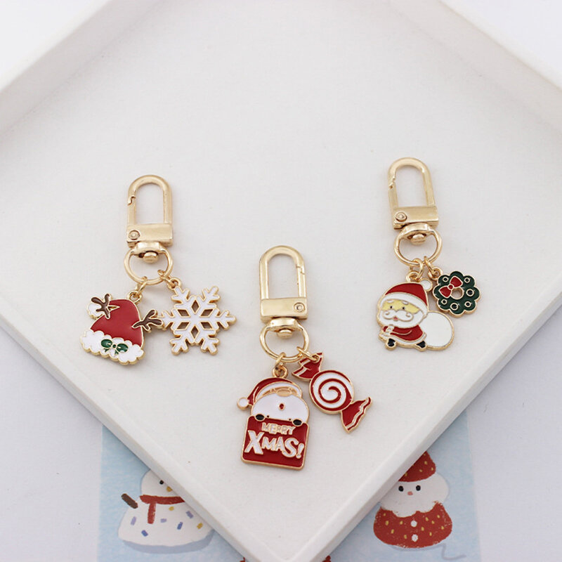 1PC Cute Christmas Keychain Funny Cartoon Santa Claus Bell Elk Snowflake Keyring For Friend Bag Pendant Gifts