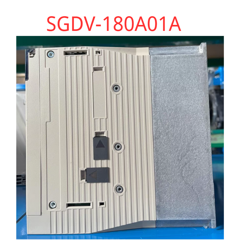 Vendre des produits authentiques exclusivement, SGDV-180A01A