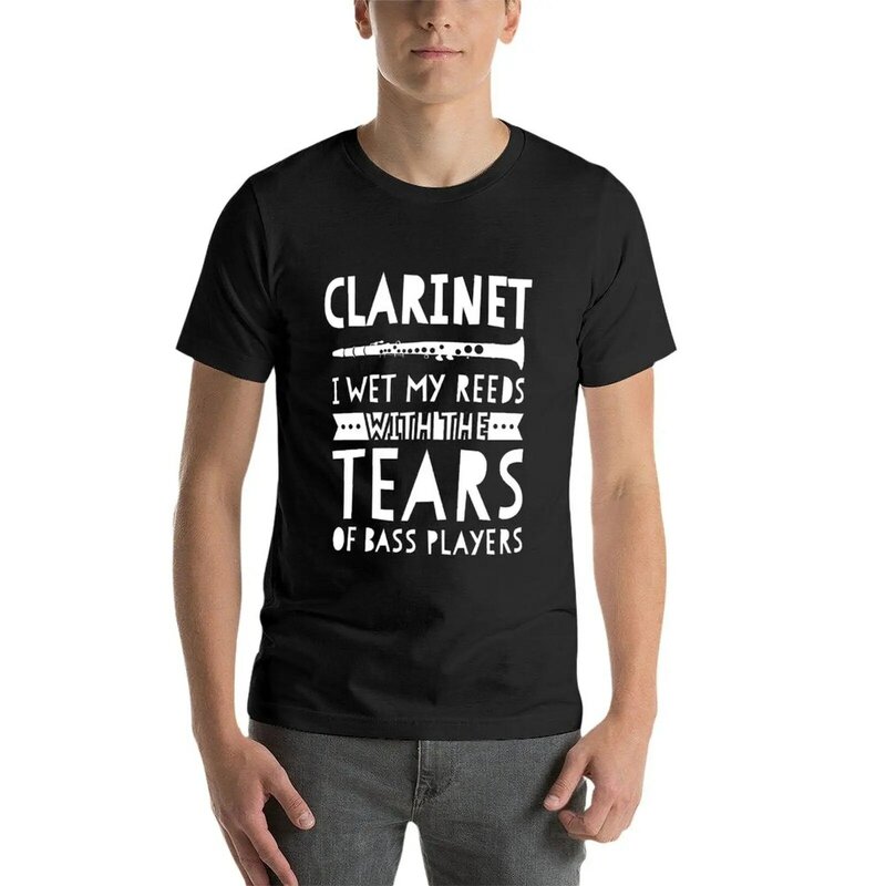 I Wet My Lens With Tears Of Brass Players' clarinete camiseta para hombres, gráficos de moda coreana, camisetas ajustadas para hombres