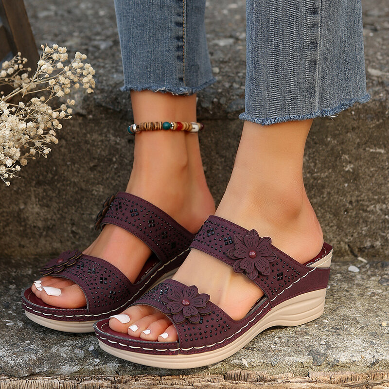 Frauen Keil Hausschuhe plus Größe Frauen Schuhe Retro römische Sandalen lässige Blumen sandalen Plattform Hausschuhe Rutschen Frauen