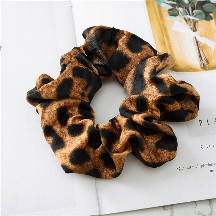 Soft Animal Leopard printing Hair Scrunchie Ponytail Loop Holder Stretchy Elastic Hair band for women Hair Accessories  pj-1000