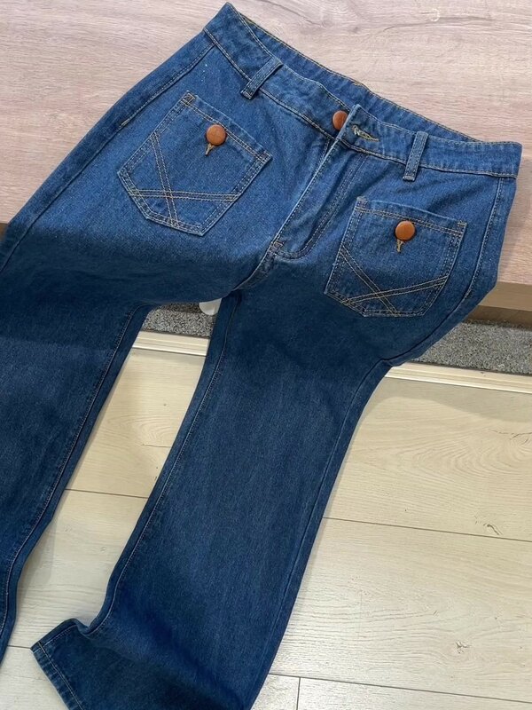 Finewords-Jeans feminino de cintura alta com fundo de sino, jeans casual retrô solto, streetwear coreano, calças jeans com bota de lazer
