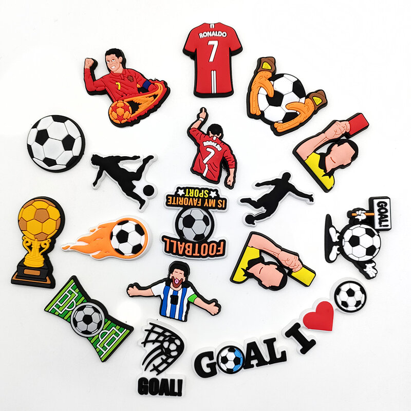 1-18pc Cartoon Fußballs chuh Charms Design Schuh dekoration passt für PVC Schuh zubehör Kinder Jungen Party Geschenke