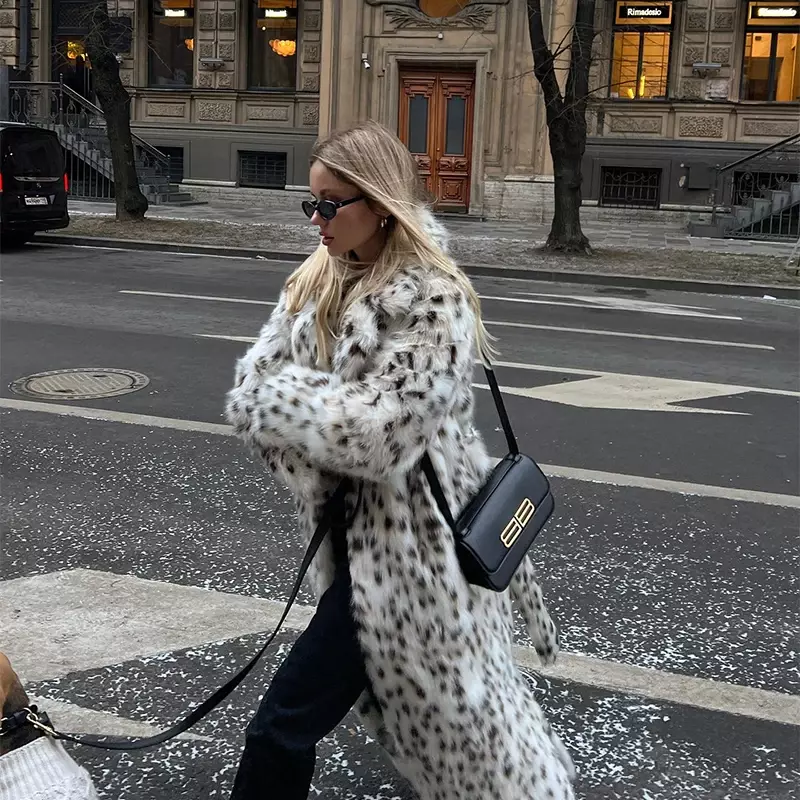 Stylish Street Fashion Fluffy Faux Fur Coat Women 2023 Winter Female Exclusive Long Belted Leopard Fox Fur Overcoats Jackets