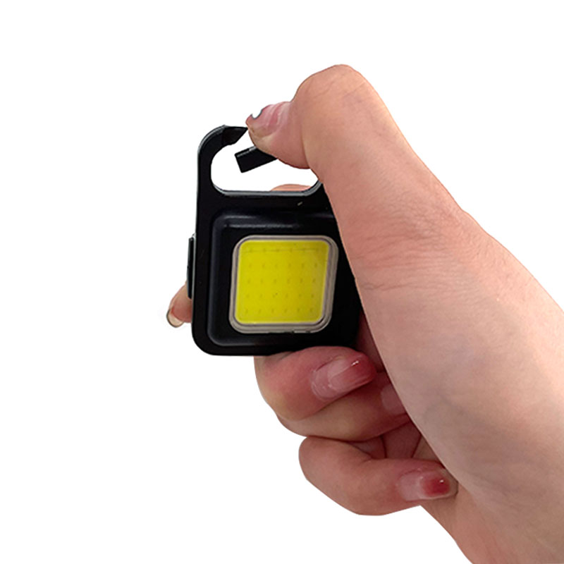 مصباح مفاتيح LED صغير متعدد الوظائف محمول USB قابلة للشحن جيب ضوء العمل مع المفتاح في الهواء الطلق التخييم تسلق الصيد