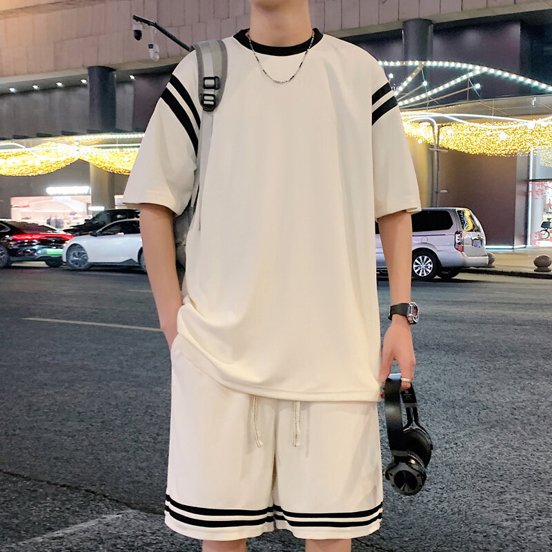 Sommer y2k Trainings anzug Männer koreanische Mode lässig lose Anzüge T-Shirt und Shorts zweiteilige Sets Streetwear übergroße Herren bekleidung