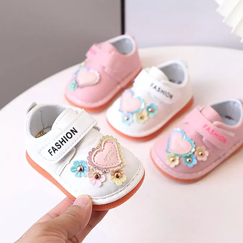 New Girl Baby Princess Shoes Soft Sole Calling Shoe Cute Baby Walking Shoes 0-1-2-3 Years Old Comfortable