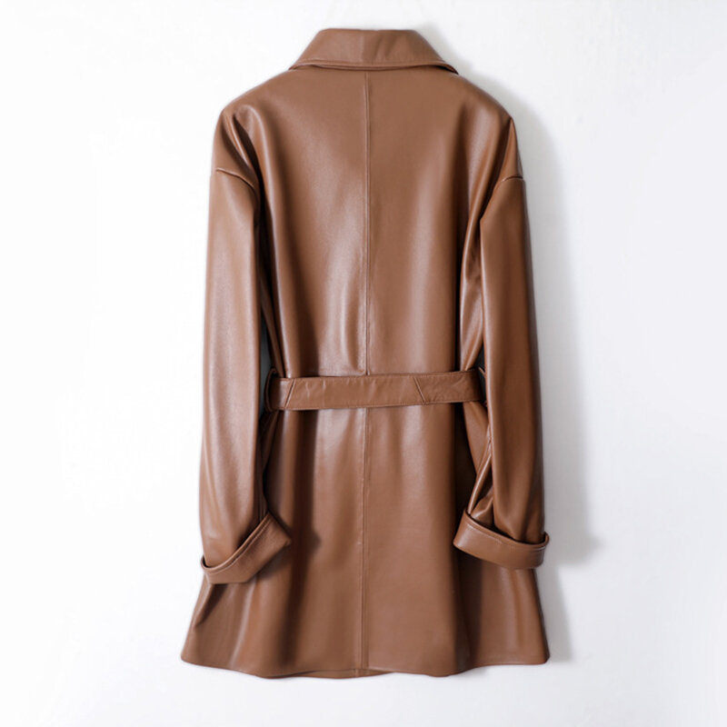 Julypalette Mantel Jaket Kulit Asli untuk Wanita Panjang Medium Mantel Jas Hujan Sabuk Coklat Hitam 2023 Pakaian Luar Kulit Domba Wanita Baru