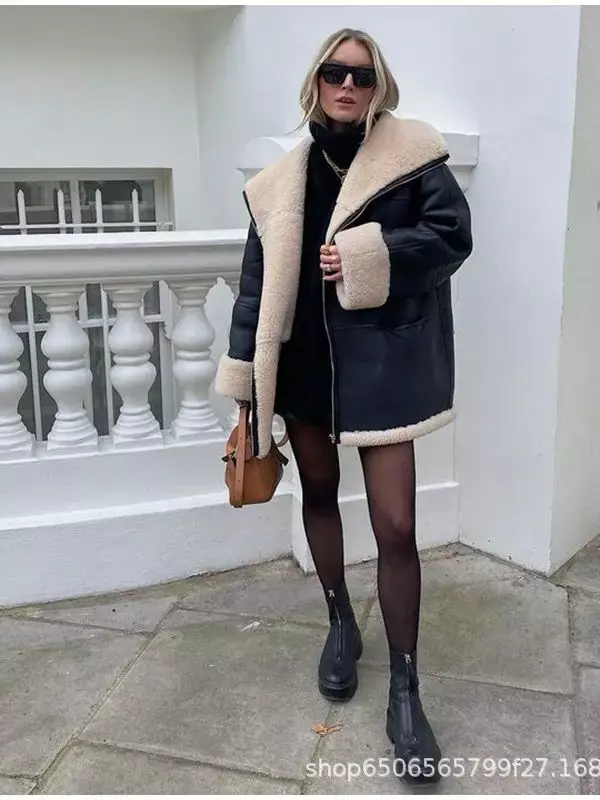 Cappotto da donna in pelliccia di pelle addensata alla moda 2023 inverno manica lunga risvolti in velluto cappotti donna Street Black Engine Lady Bike Jacket