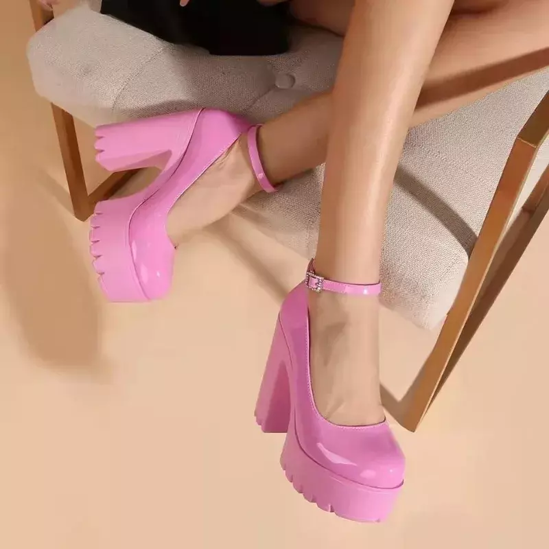 Туфли-лодочки женские на платформе, высокий квадратный каблук, ремешок на щиколотке, розовые, весна 2024