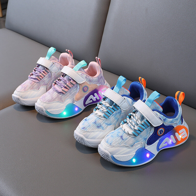 Sepatu kasual anak laki-laki dan perempuan, sepatu olahraga modis bersirkulasi dengan lampu LED, sepatu kets anak laki-laki dan perempuan