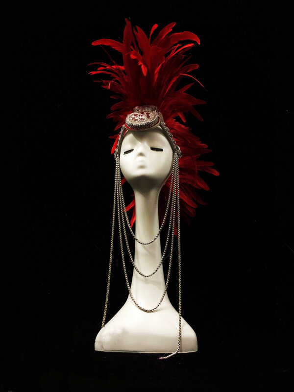 Women Singer Team red Headgear Ornament Shiny Rhinestones Feather Metal Chain Cockscomb Headdress Stage Performance Accessories