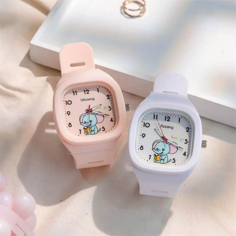 Jam tangan olahraga silikon baru dengan kotak hadiah jam tangan elektronik bercahaya jam tangan anak persegi uniseks
