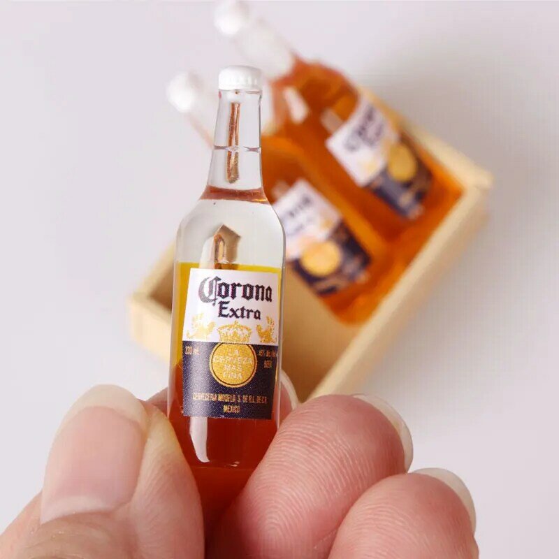 1/6 Miniature Food Model Toys Mini Drink Beer With Box For Barbies OB11 Bjd Doll House Accessories Kids Pretend Play Store DIY
