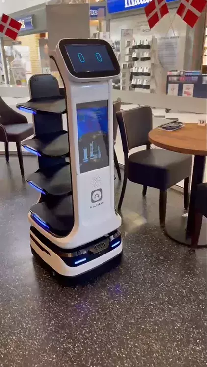 2023 Neuankömmling Liefer service Roboter mit Großbild roboter Kellner für Restaurant intelligente Lieferung