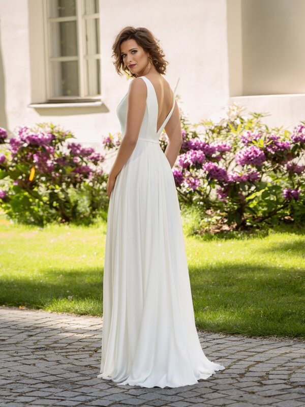 Gaun pengantin tanpa punggung tanpa lengan seksi gaun pengantin sifon nyaman gaun pengantin panjang A-line sederhana jubah pengantin wanita